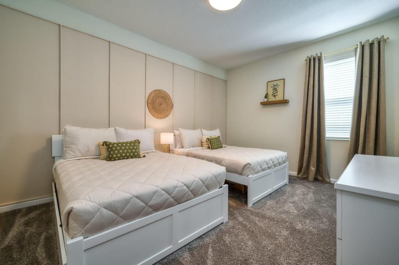 Pleasant With View And Themed Bedroom Casa de férias *